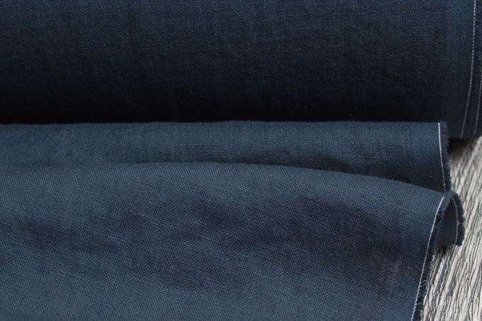 Medium Weight linen Stone Washed dark blue