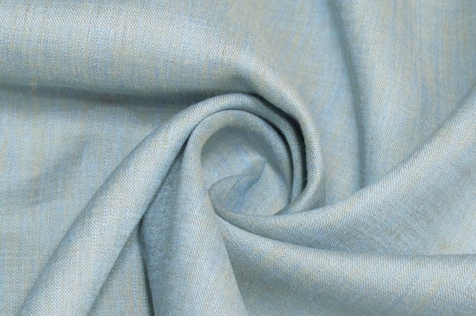 Lightweight Linen Blue Mélange.  03C68