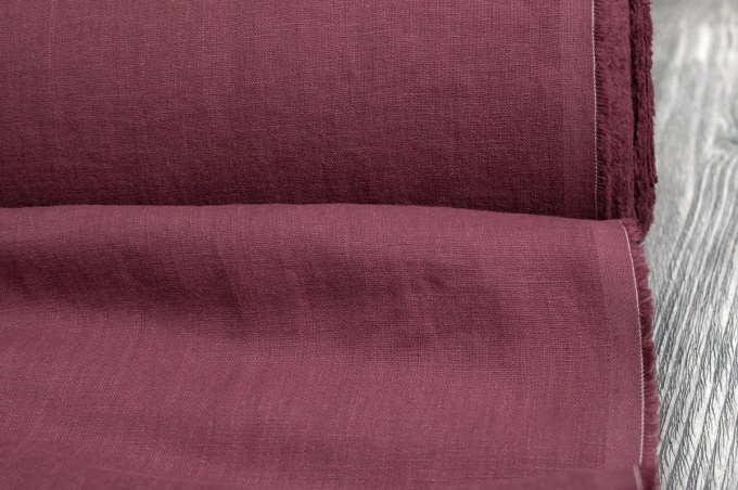 Medium Weight Linen Stone Washed lingonberry