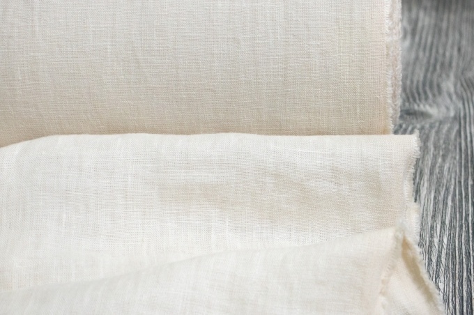 Medium Weight Linen Stone Washed milky cream