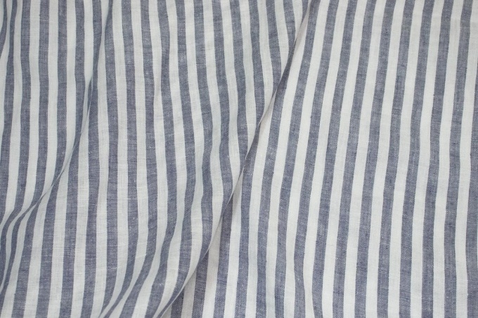 Medium Weight Linen stripes on a milky