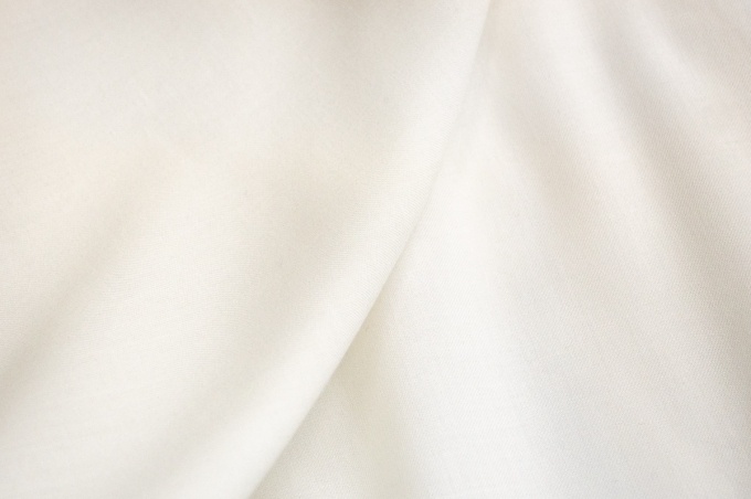 Italian fine dress wool, milky