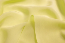 Natural silk-crush with elastane milk chocolate