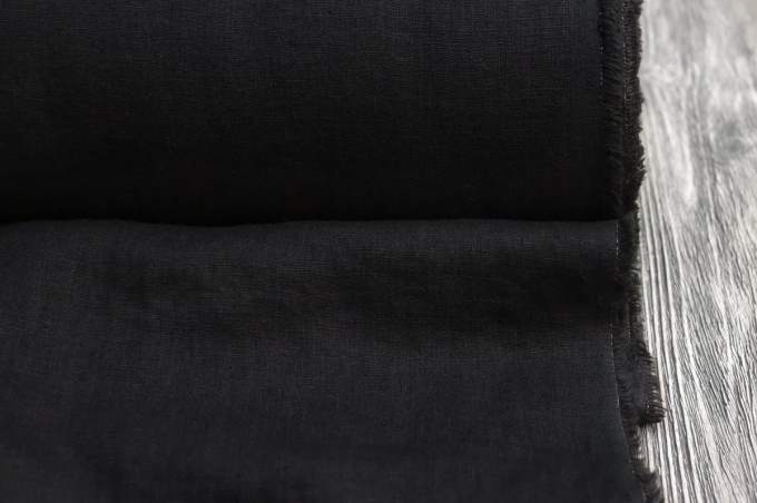 Medium Weight Linen Stone Washed black
