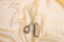 Silk crêche chiffon in soft peach