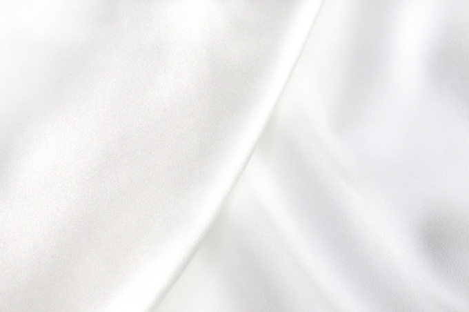 La Perla Natural silk satin with elastane in white-gold