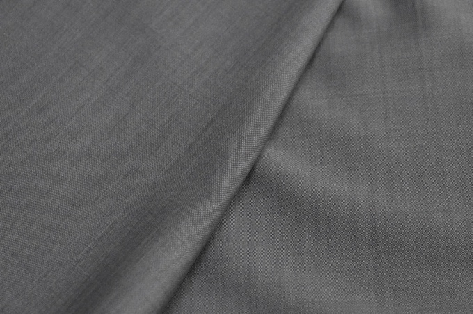 Italian fine dress wool, milky