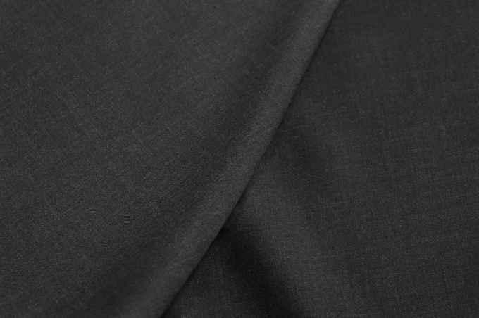Italian fine dress wool, milky