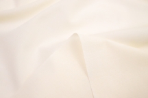 Итальянский блузочно-плательный поплин сливочный Итальянский блузочно-плательный поплин сливочный