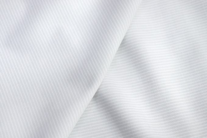 HUGO BOSS Italian striped poplin blouse