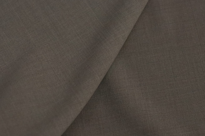 Italian suit and dress wool ash brown
