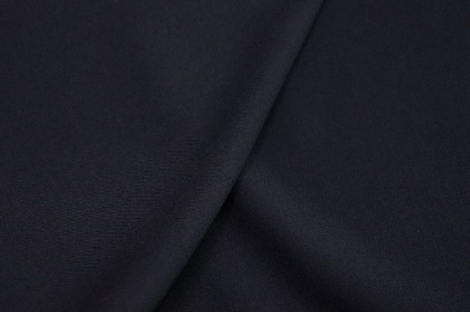 Italian fine dress wool, milky
