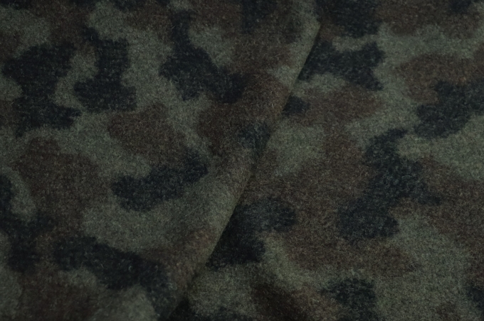 Итальянский плотный шерстяной трикотаж камуфляж