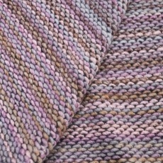 Итальянский шерстяной трикотаж с люрексом сиренево-фиолетовый Итальянский шерстяной трикотаж с люрексом сиренево-фиолетовый