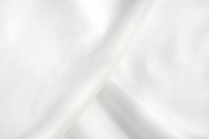 Итальянский хлопок с шелком белый