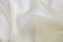 Итальянская шёлковая органза зелено-бежевы Итальянская шёлковая органза зелено-бежевы