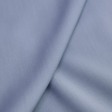 Тонкая костюмно-плательная шерсть с эластаном бледно-голубой
